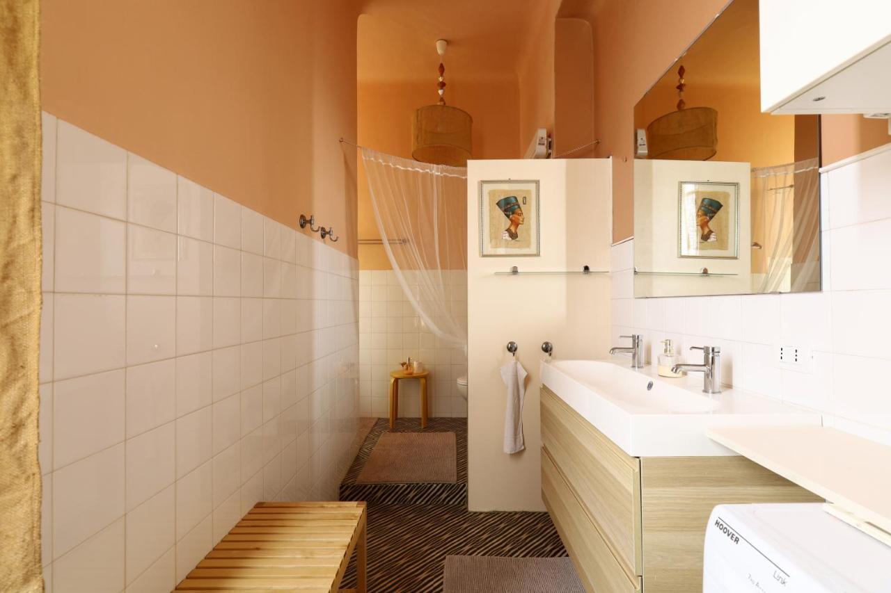 Bed and Breakfast House Of Frames Milán Exterior foto